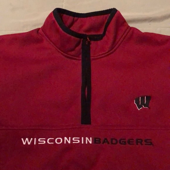 Wisconsin Badgers 1/4 zip pullover - Picture 2 of 5